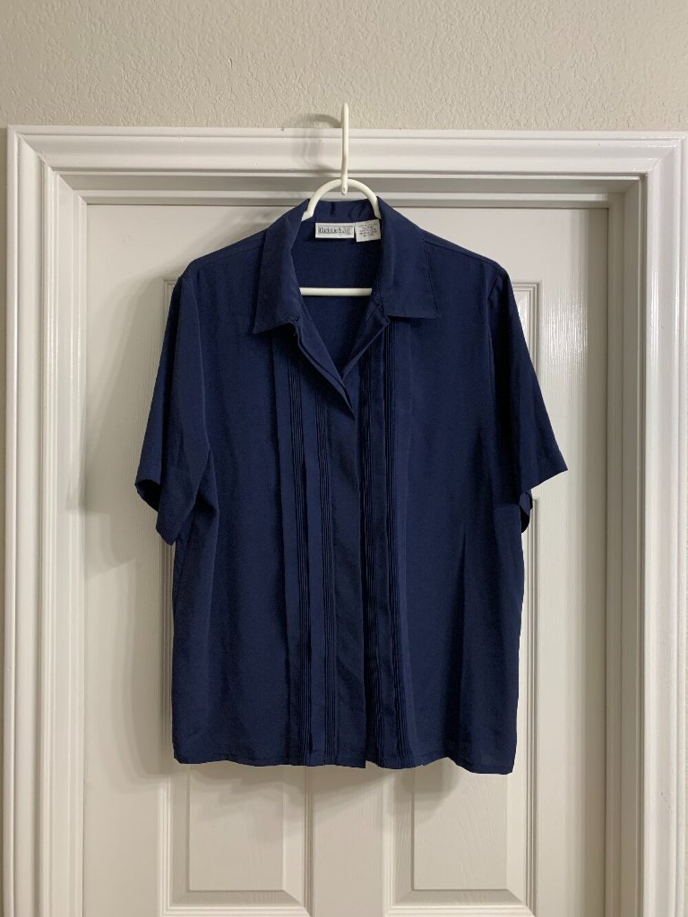 Christie & Jill Women's Navy-Blue Blouse, Size 14